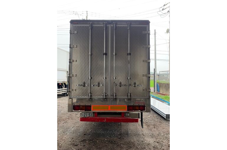 A711DBBD-73E7-4A88-B7D2-97BED90CA40B